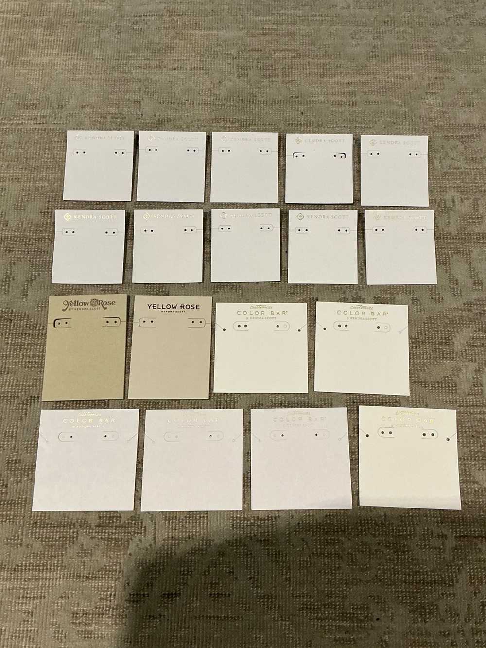 Kendra Scott Assorted Jewelry Earring Display Cards - White & Tan